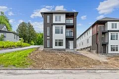6950 Notre Dame Street B, Orleans - Convent Glen and Area, ON K1C 1H7