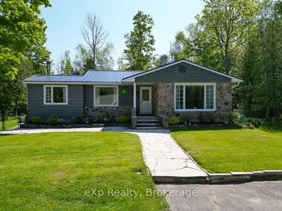 Detached in South Bruce Peninsula