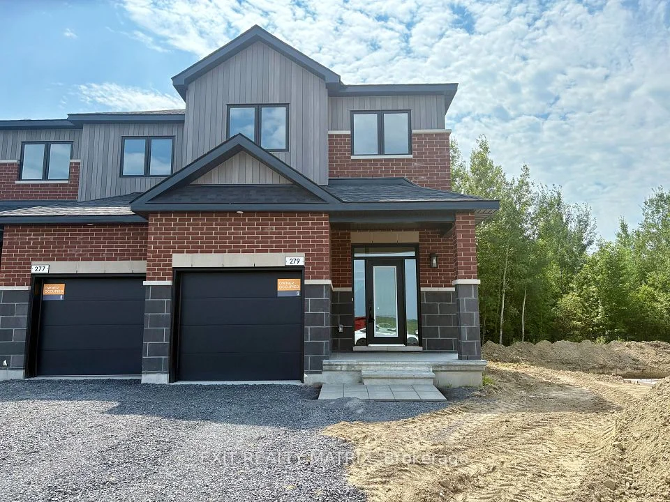 279 Labelle Street, Russell, ON K0A 1W1