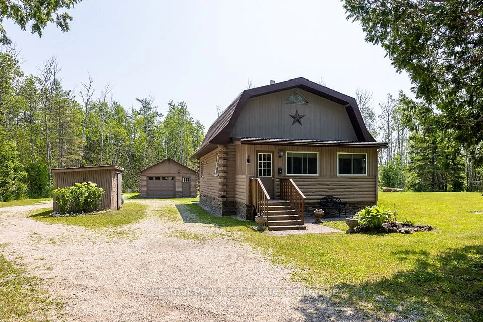8 Little Cove Road, Northern Bruce Peninsula, On N0h 2r0