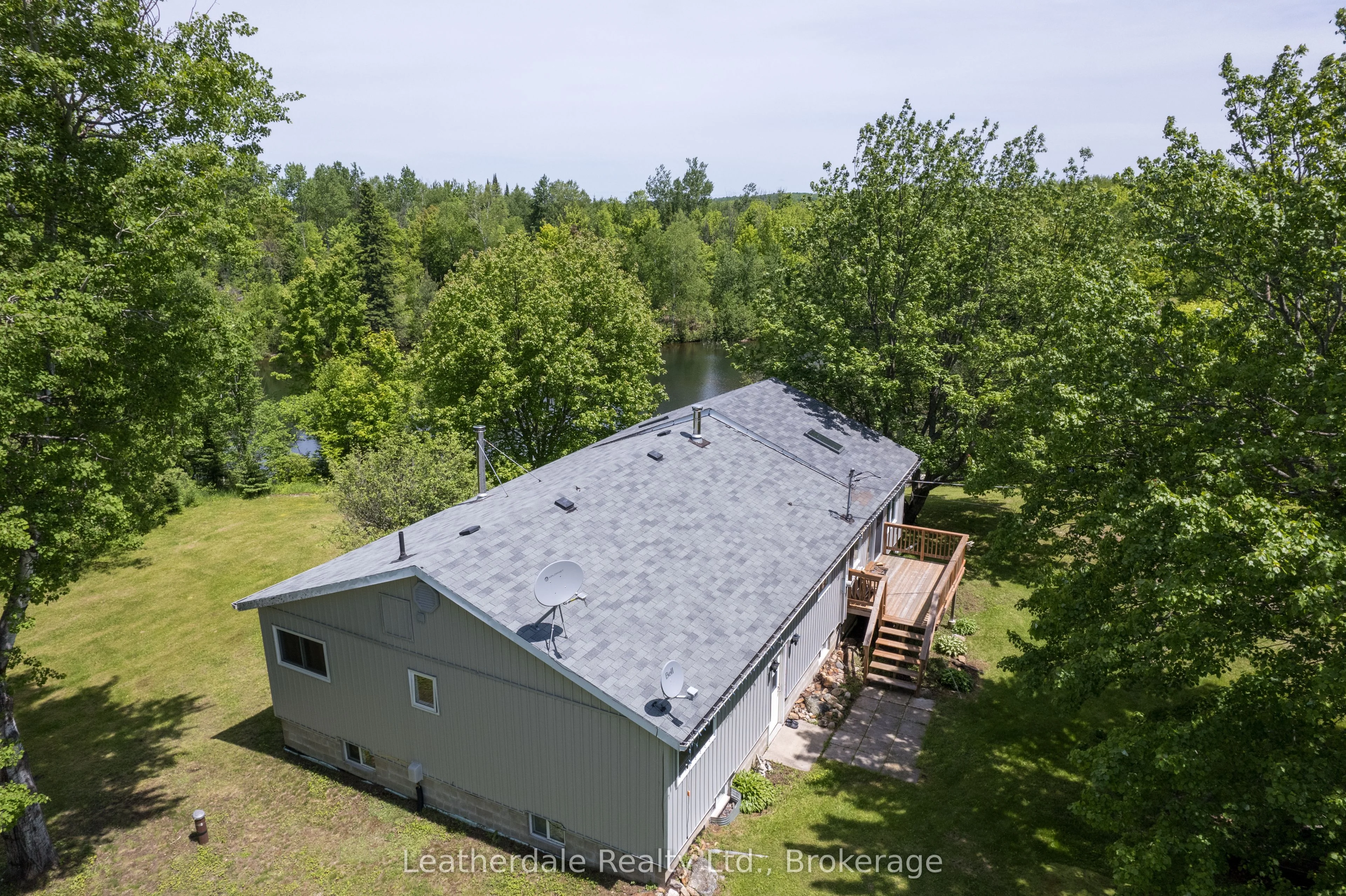 142 HILLSIDE Road, Hastings Highlands, ON K0L 1C0