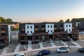 Att/Row/Townhouse in Kitchener