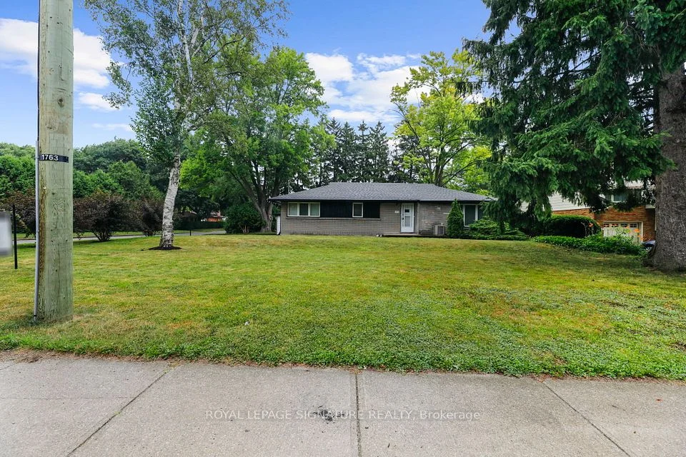 451 Coombs Avenue, London North, ON N8G 1J6