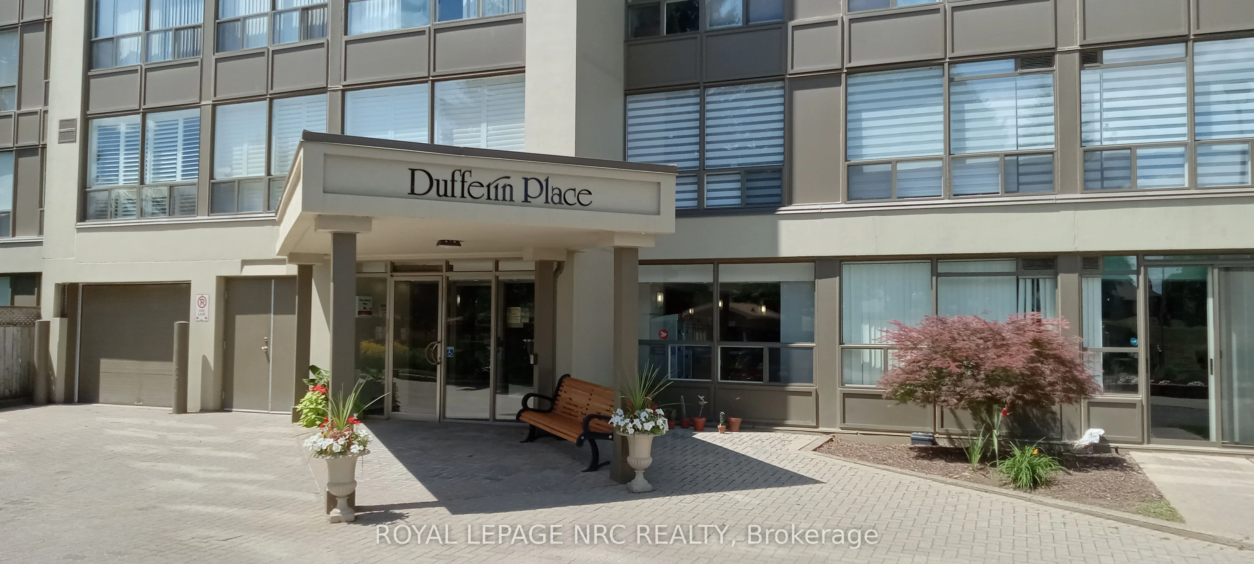 5100 Dorchester Road 807, Niagara Falls, On L2e 7h4