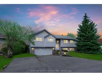 Detached in Crystal Bay - Rocky Point - Bayshore
