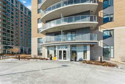 Condo Apartment in Orleans - Cumberland and Area