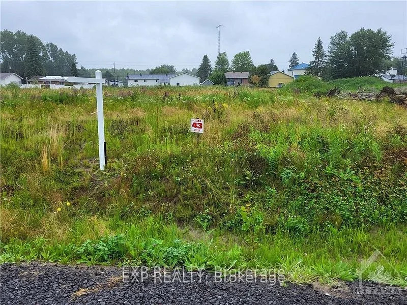 208 DES VIOLETTES Street, Clarence-Rockland, ON K0A 2A0