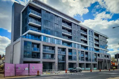 Common Element Condo in Hamilton