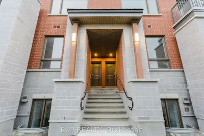 Condo Townhouse in Barrhaven