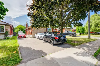 Detached in Hamilton