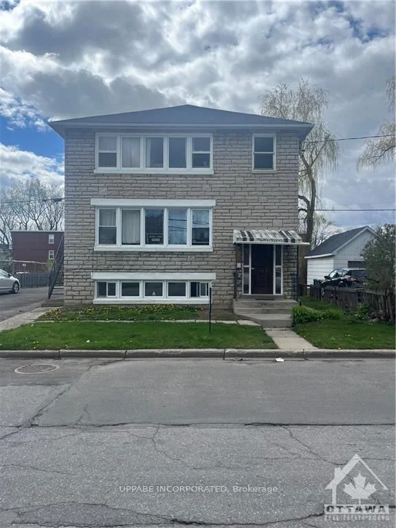 382 Brant Street, Vanier And Kingsview Park, On K1l 6v6