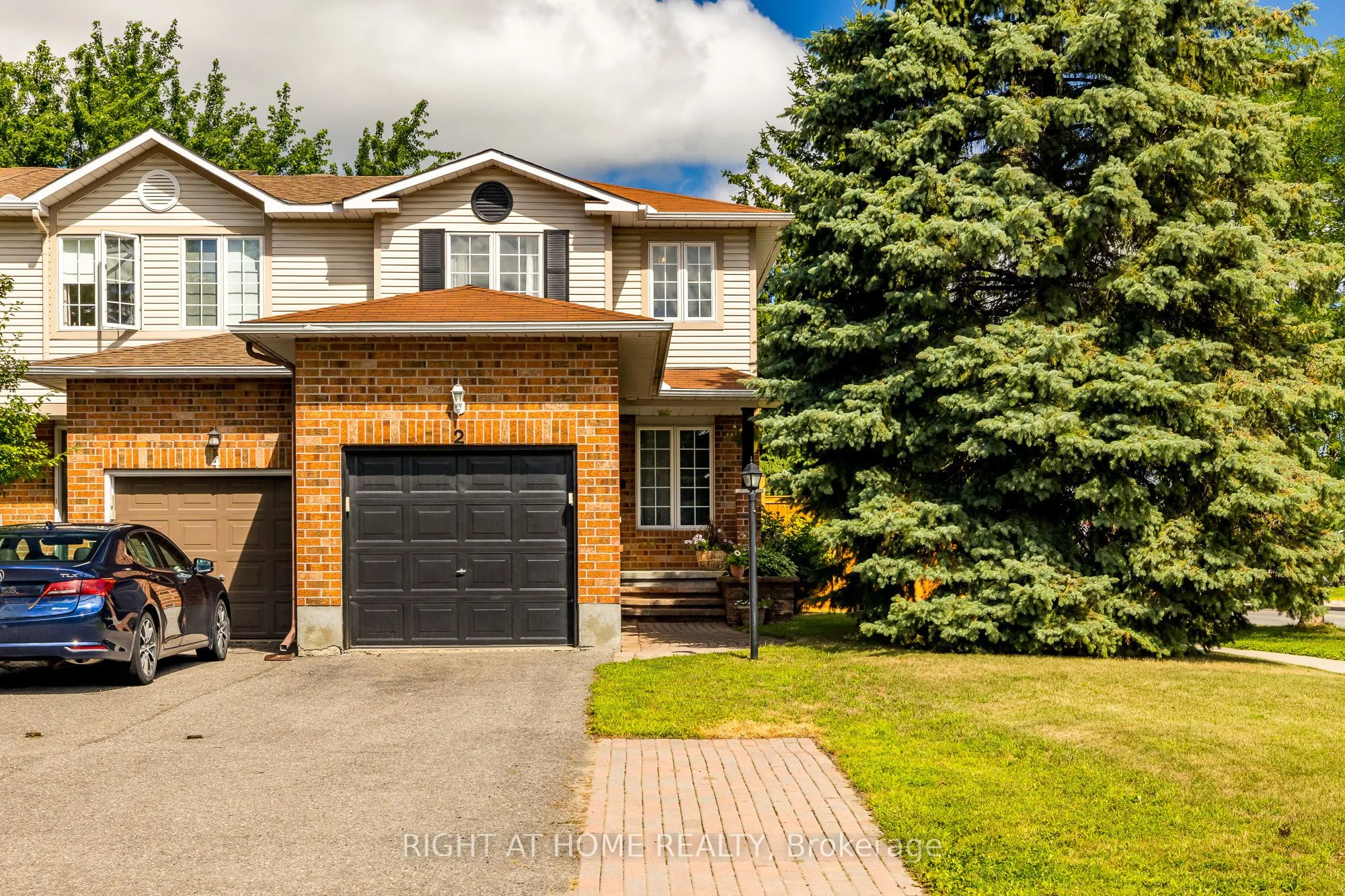 2 Whalings Circle, Stittsville - Munster - Richmond, ON K2S 1S4