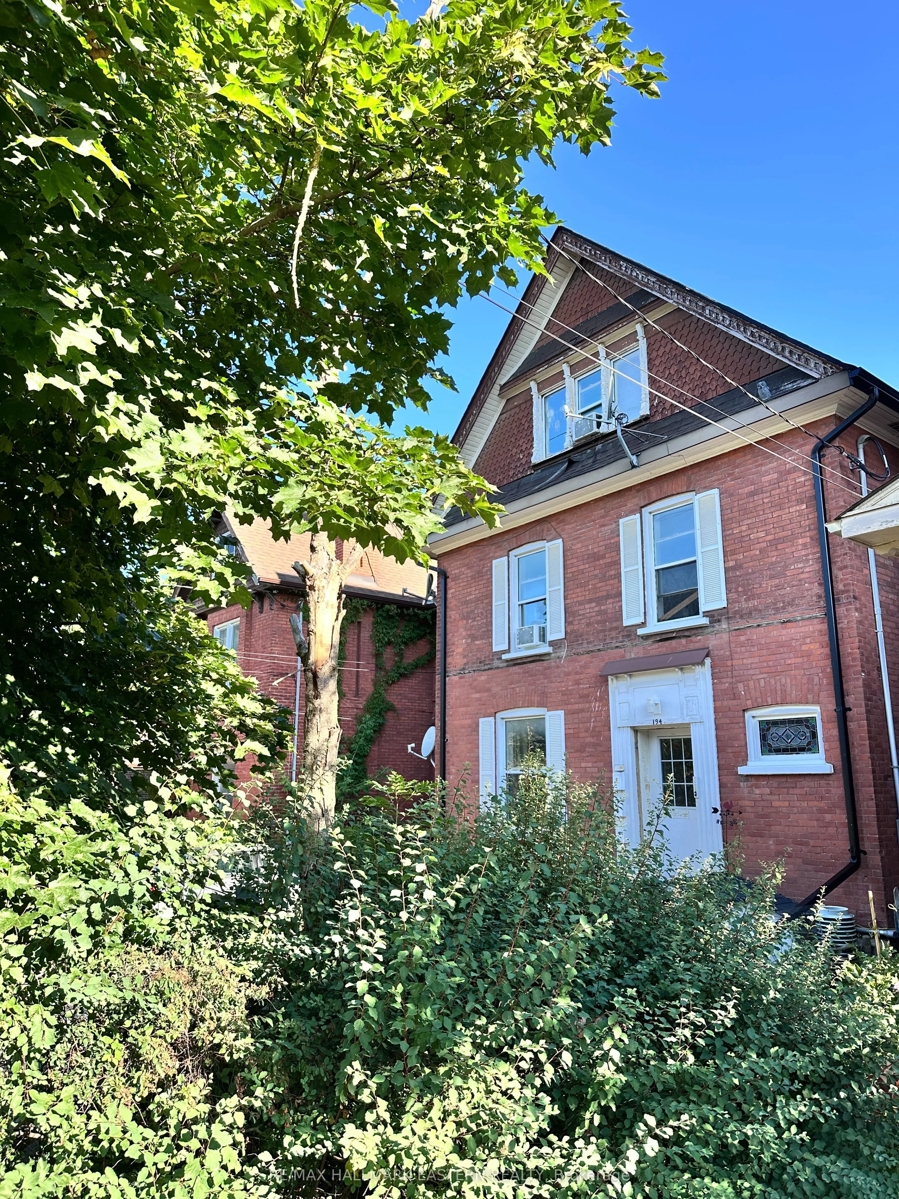 194 London Street, Peterborough, On K9h 2x9