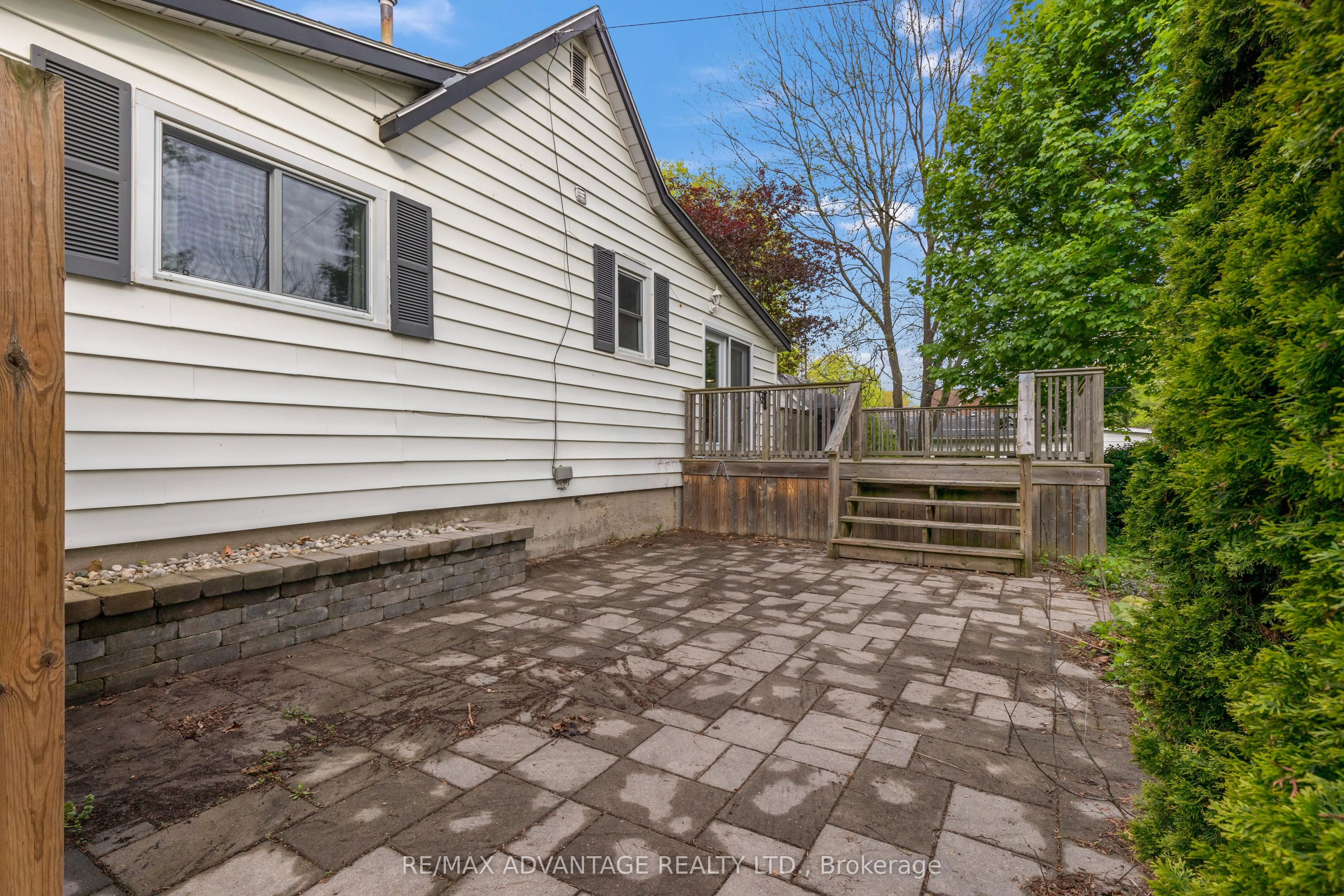 30 Broadway Street, Chatham-Kent, ON N0P 2C0