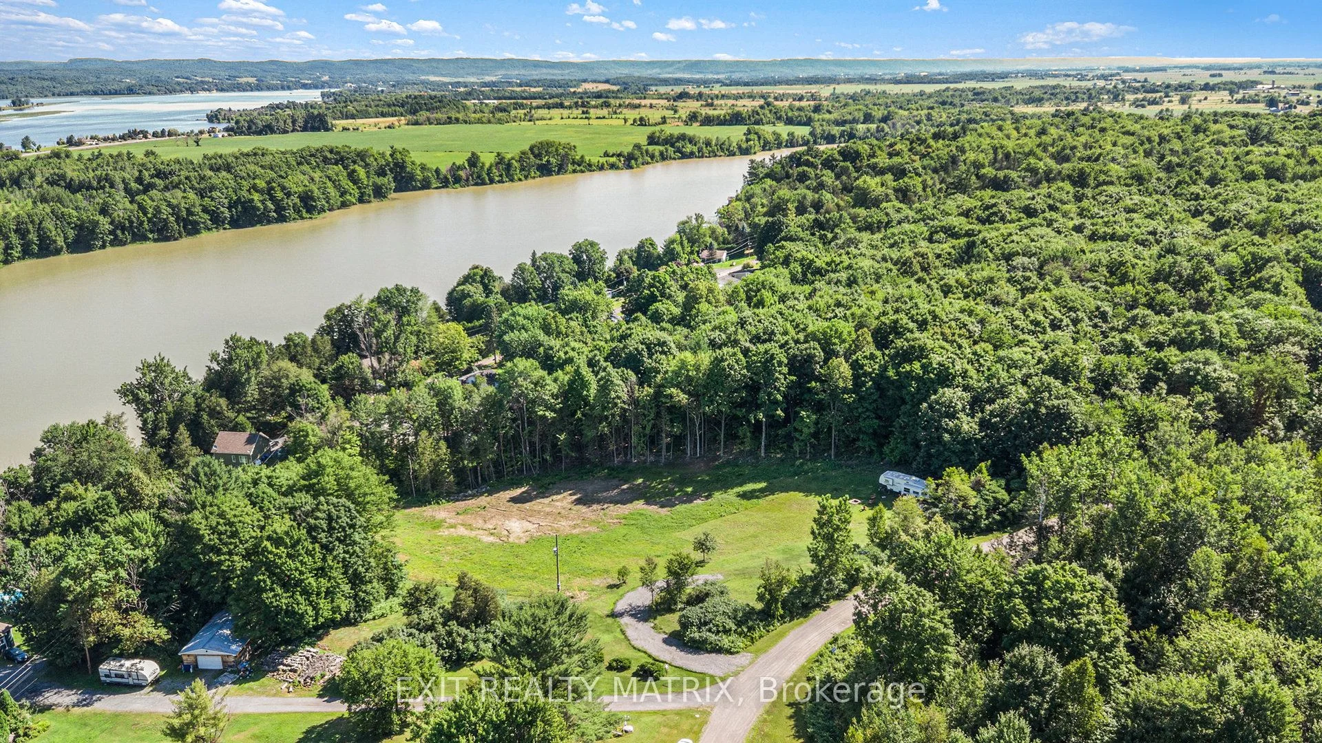 1100 La Source Road, Alfred And Plantagenet, On K0b 1l0