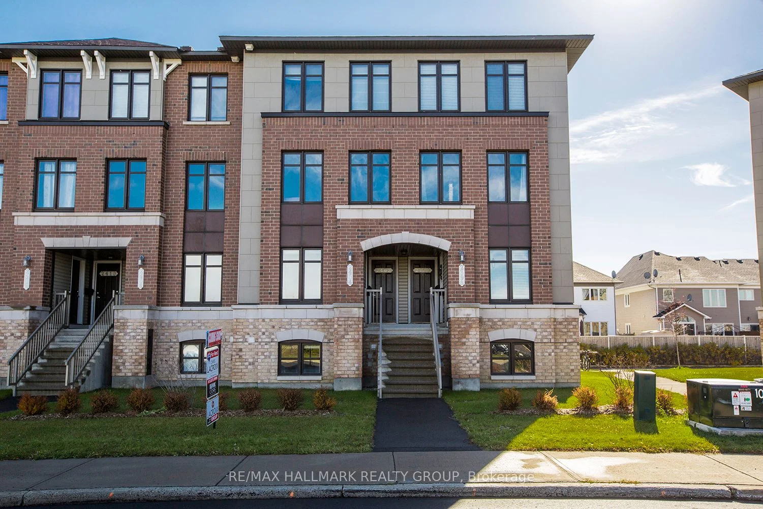 2404 Esprit Drive, Orleans - Cumberland And Area, On K4a 0t4