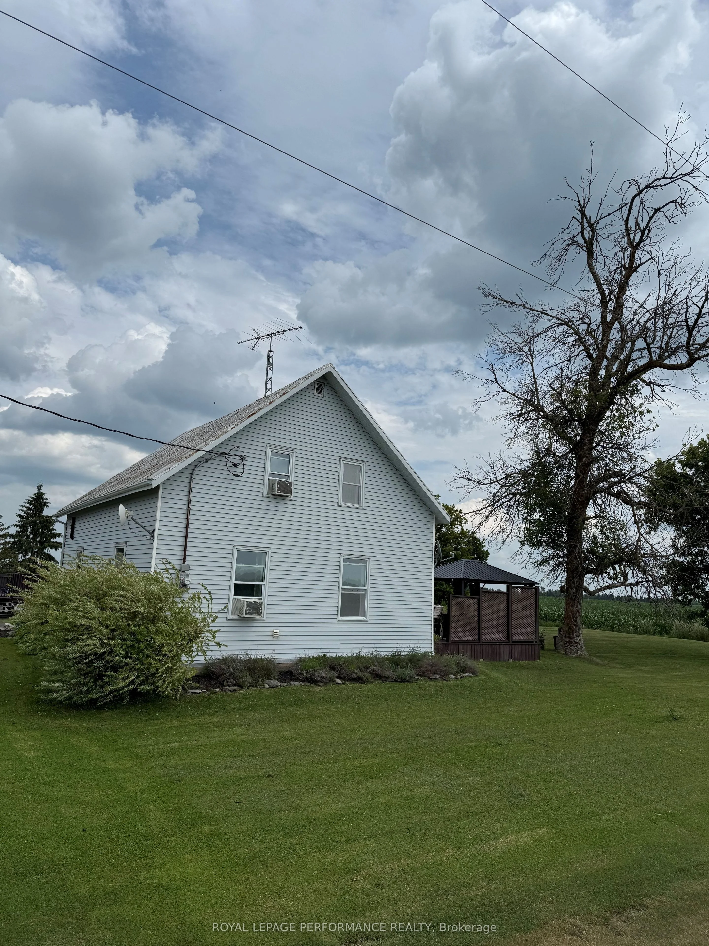 913 Ch Station Road, Alfred and Plantagenet, ON K0B 1A0