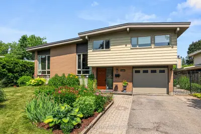 Detached in Belair Park - Copeland Park and Area