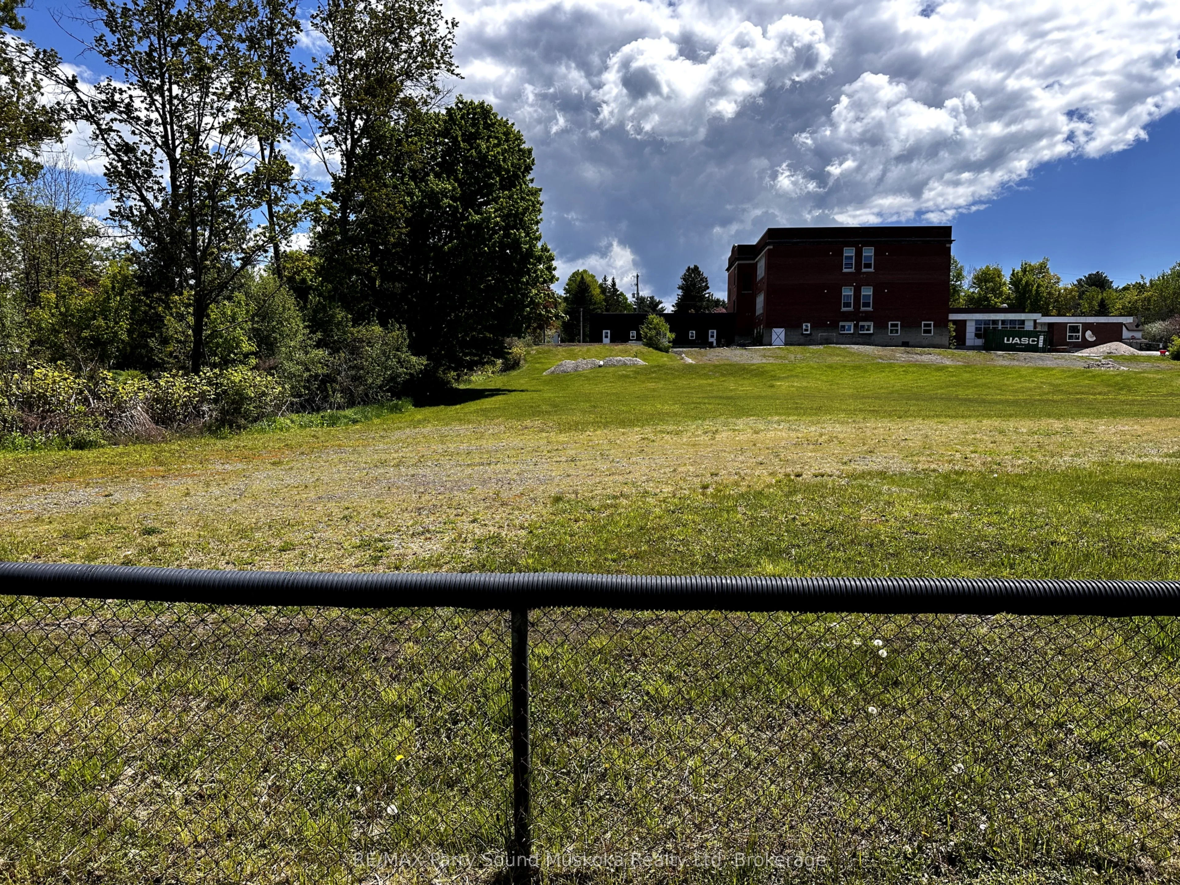 Lot 32 Beaver Street, Parry Sound, On P2a 2r1