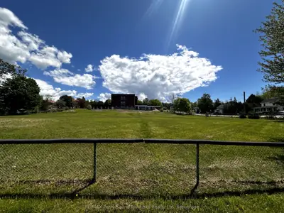 Vacant Land in Parry Sound