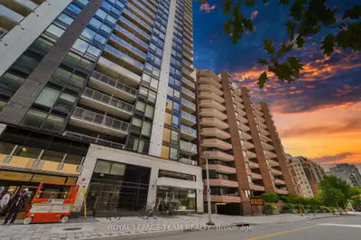 Condo Apartment in Ottawa Centre