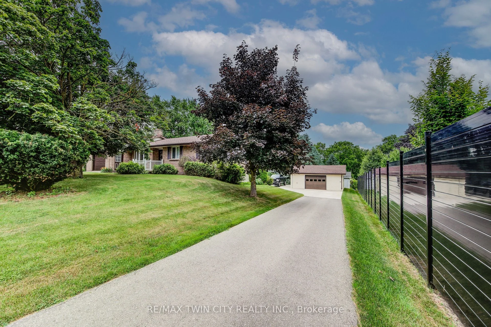 3970 Tannahill Drive, Perth East, ON N0B 2P0