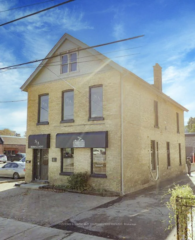 181 Albert Street 2nd Floor, London East, On N6a 1l9