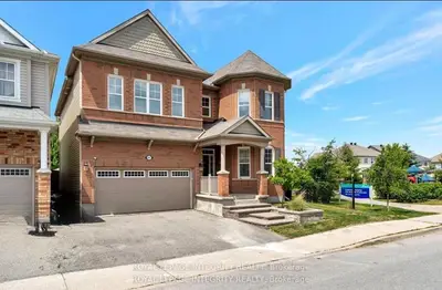 Detached in Barrhaven