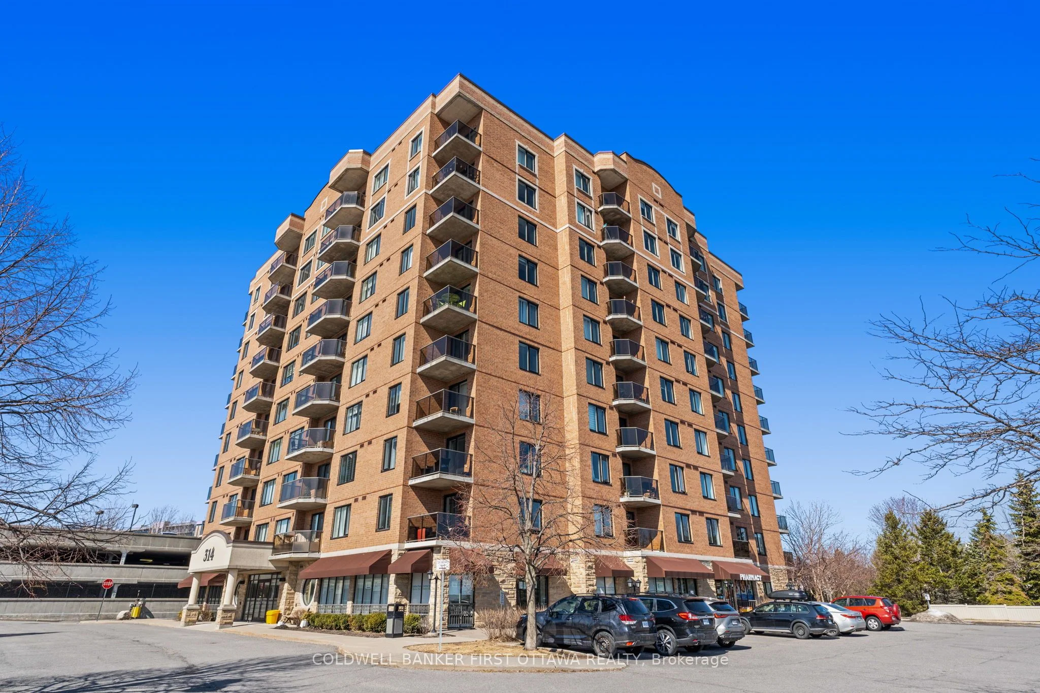 Condo Apartment in Carlington - Central Park