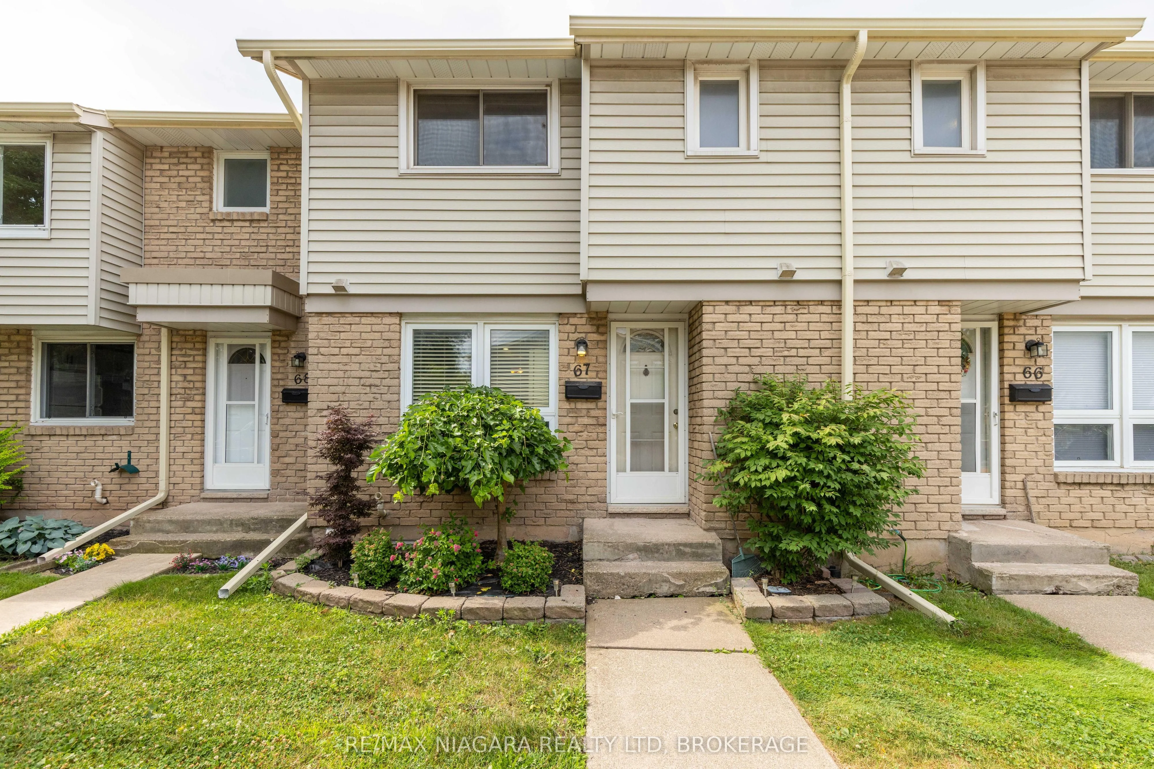 6767 Thorold Stone Road 67, Niagara Falls, ON L2J 3W9