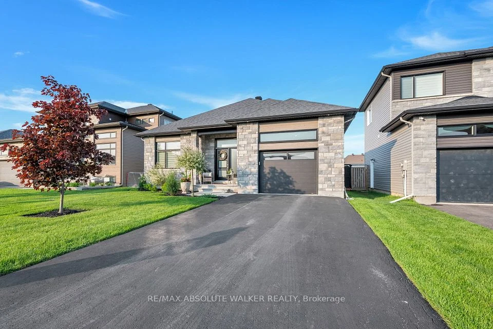 224 Versaille Street, Alfred And Plantagenet, On K0a 3k0