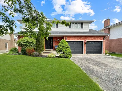 Detached in Belleville