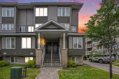 Condo Townhouse in Orleans - Cumberland and Area