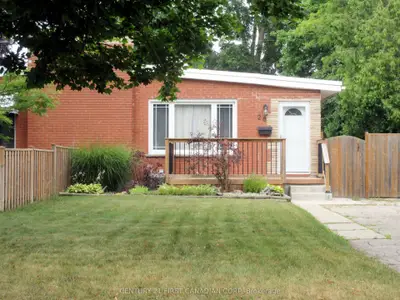 Semi-Detached in London East