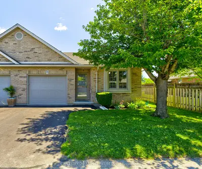 Condo Townhouse in Brantford