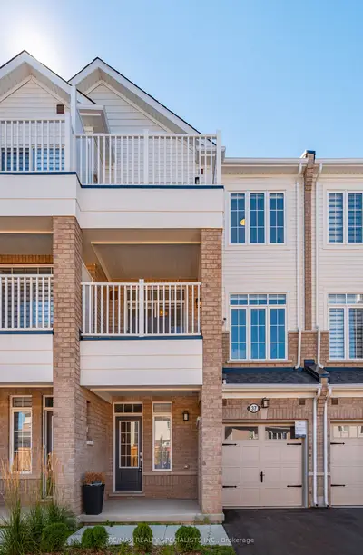 Att/Row/Townhouse in Brant
