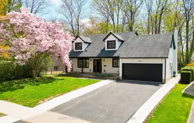 Detached in Waterloo
