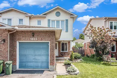Att/Row/Townhouse in Orleans - Cumberland and Area
