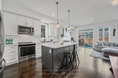 Semi-Detached in Blue Mountains