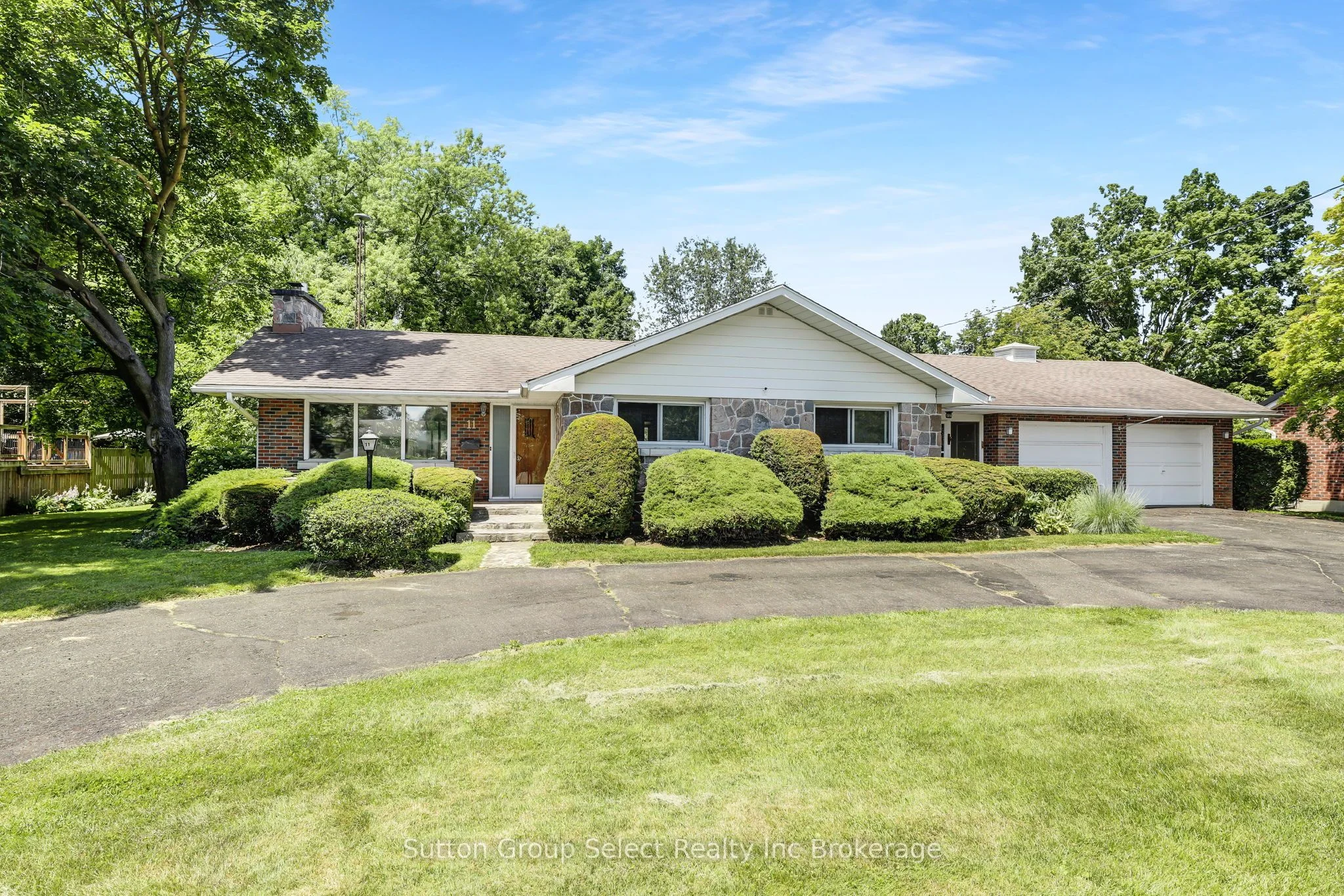 11 Pine Street, Ingersoll, ON N5C 1A1