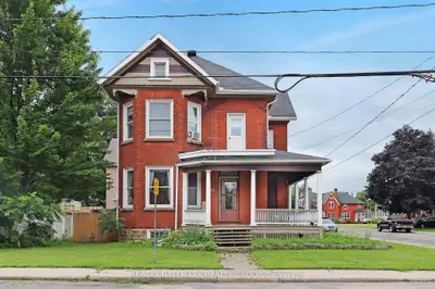 Detached in Smiths Falls