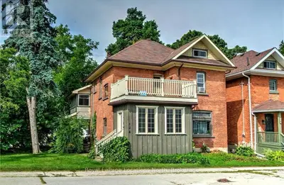 Detached in Meaford