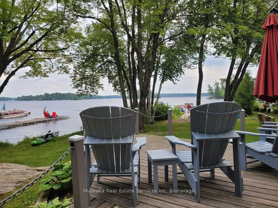 1188 North Kahshe Lake Road, Gravenhurst, ON P0E 1G0