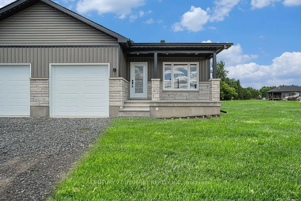 14 Vicky Court, Clarence-Rockland, ON K0A 2A0