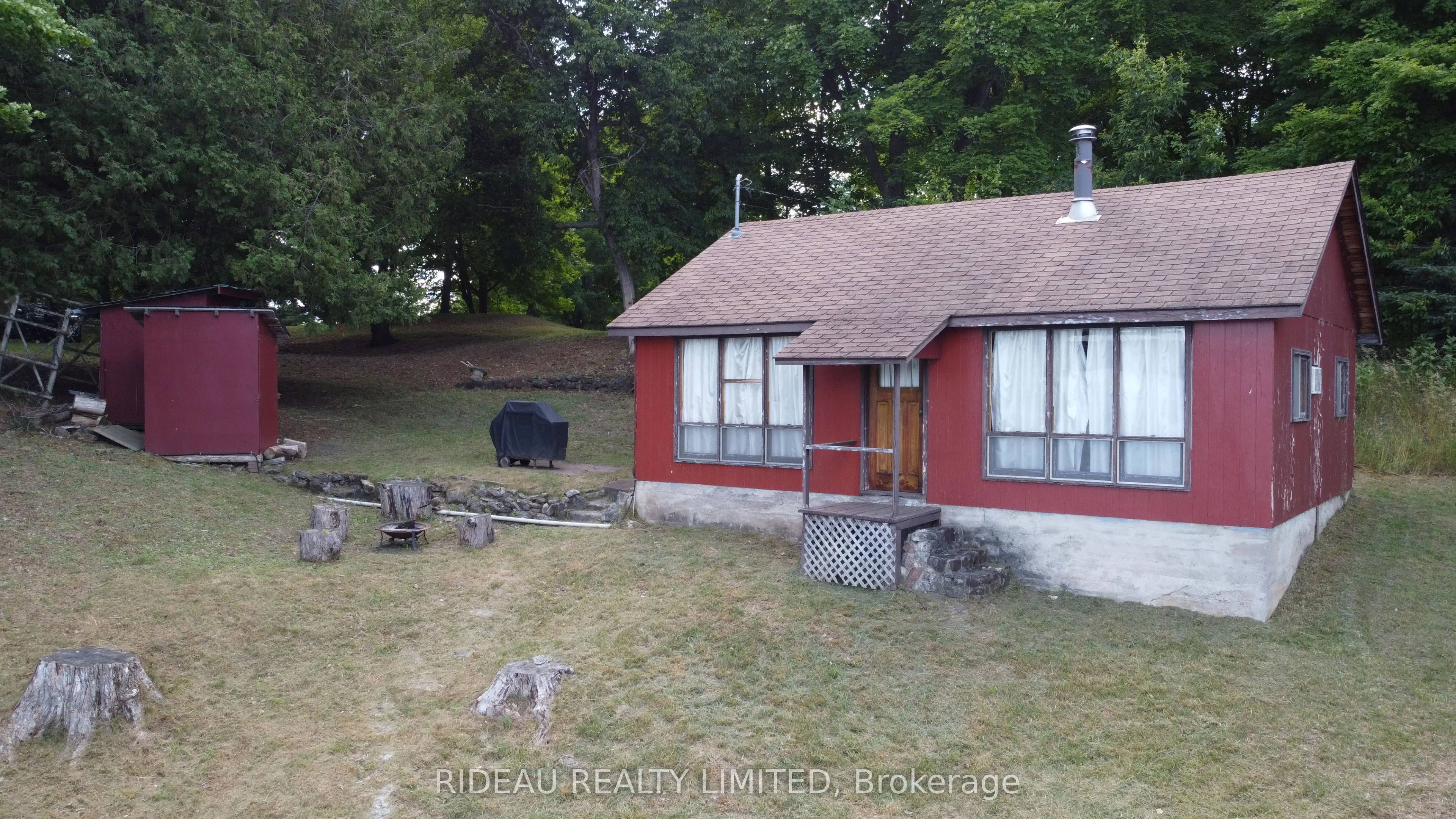11 Traders Lane, Rideau Lakes, ON K0G 1X0