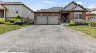 Detached in Welland