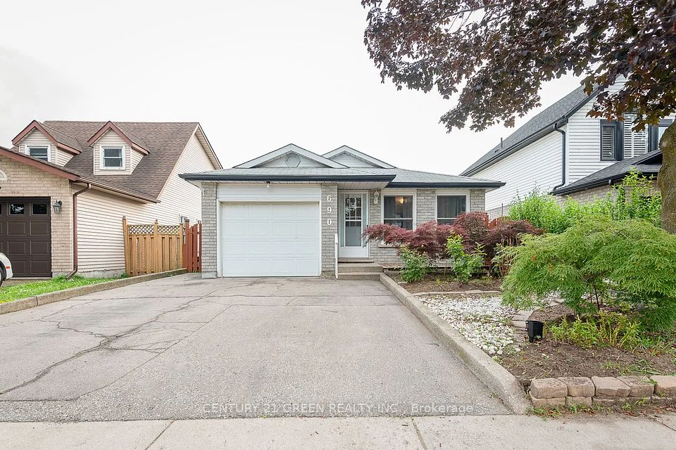 690 Elgin Street N Bsmt, Cambridge, ON N1R 7W5