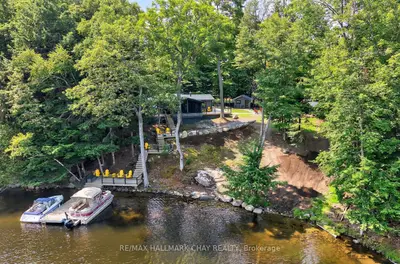 Detached in Bracebridge
