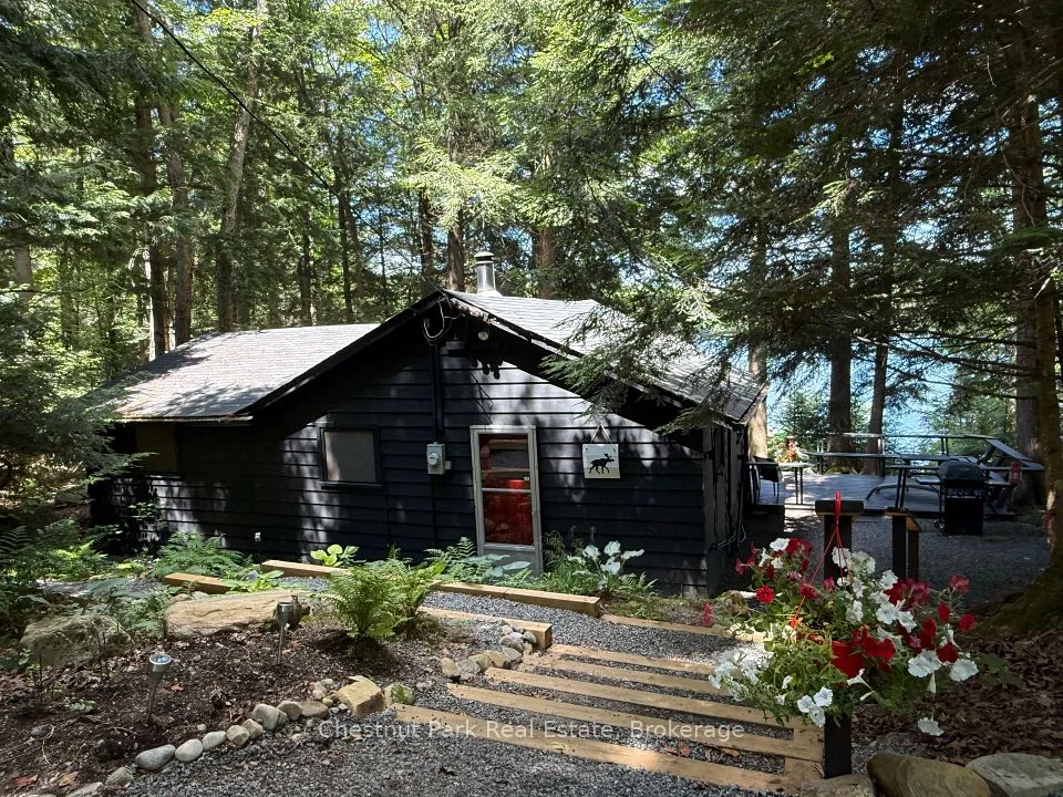 1146 Shoe Lake Road, Lake of Bays, ON P0A 1E0