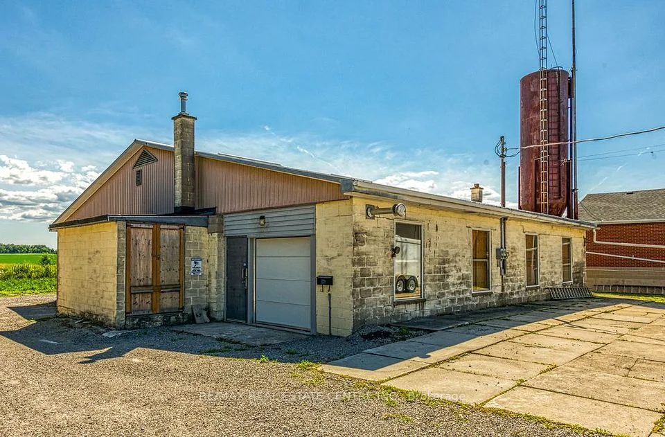 8268 Highway No 20 Highway Shop/Storage, Grimsby, ON L0R 2A0